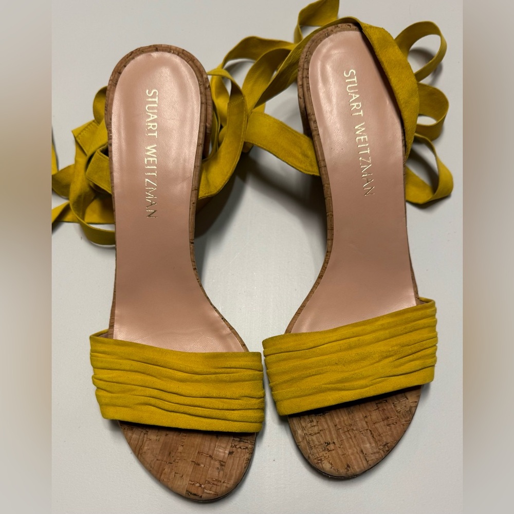 Stuart Weitzman Jonquil Suede Ankle Wrap Mustard Yellow Sandals | Sz 9